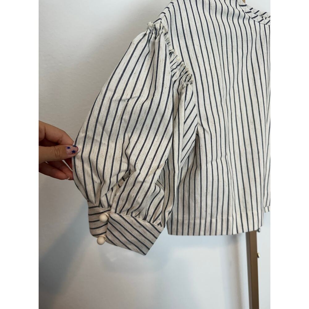 Tuckernuck | Blue Linen Stripe Puff Sleeve Top - Picture 5 of 9